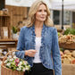 🧥 50% RABATT NU! 🌸 Dam Denimjacka med Volang & Öppen Framsida – Lättviktig & Feminin – Mångsidig & Chic 👗