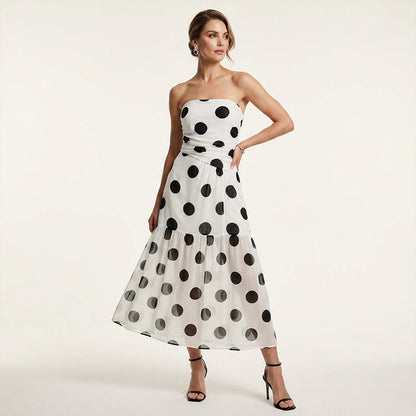 👗 50% RABATT NU! 🌸 Prikfri axelbandslös klänning – Sval sommarklänning, chic flörtig stil & lättviktig – perfekt för strandsemestrar 🏖️