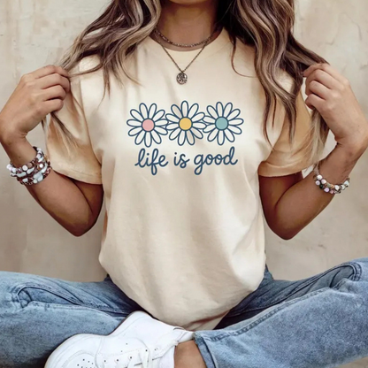 "Livet är underbart" 🌼 T-shirt med kragblomsmotiv 😊
