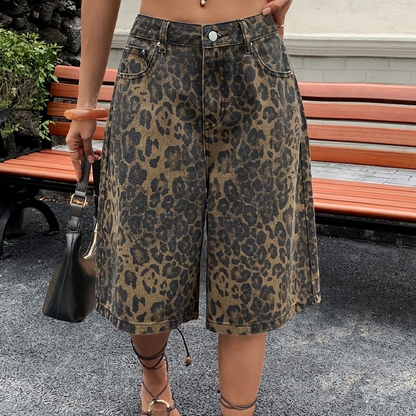 🩳 60% RABATT! 🐆 Damshorts i jeans med leopardmönster – Trendig & bekväm passform – Perfekt för sommaren, festivaler eller en tuff streetwear-look – sval denim som sitter skönt 🔥