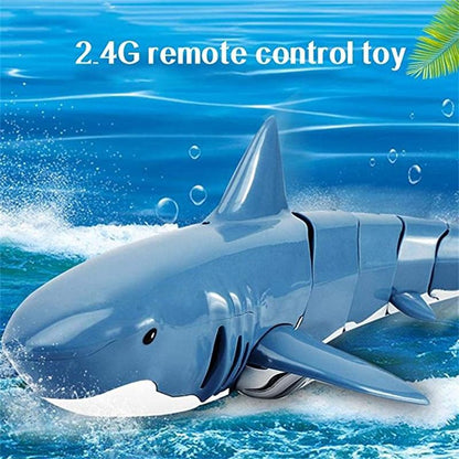 🦈 50% RABATT NU! 🥳 2.4G Fjärrstyrd Haj – Såld 50 000+ gånger! – Smidig simning, uppladdningsbar & hållbar – perfekt för pool eller badkar – kul vattenaction 🌊