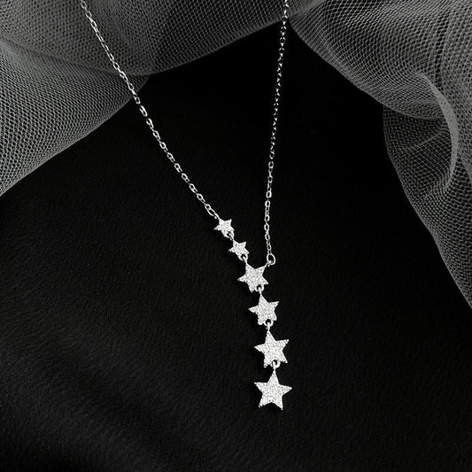 💎Exklusiva smycken💎Damhalsband med kaskaderande stjärnor 🌟 Kaskaderande stjärndesign, draperas vackert, inget lås behövs 💫